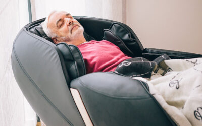 Fotele masujące w Dziennych Domach Seniora, czyli jak poprawić komfort podopiecznych z pomocą programu Senior+
